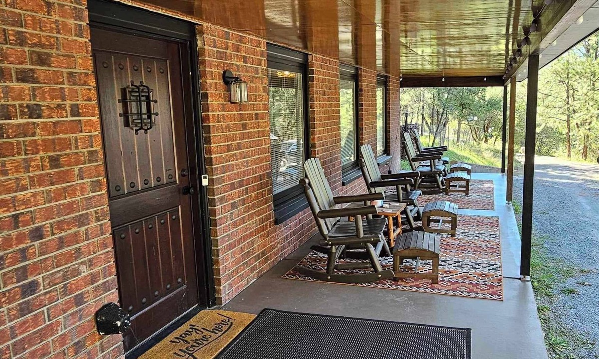 Tyrone Cabin | 4-bedroom cabin in magical Gila National Forest with WiFi, AC, and hot tub.