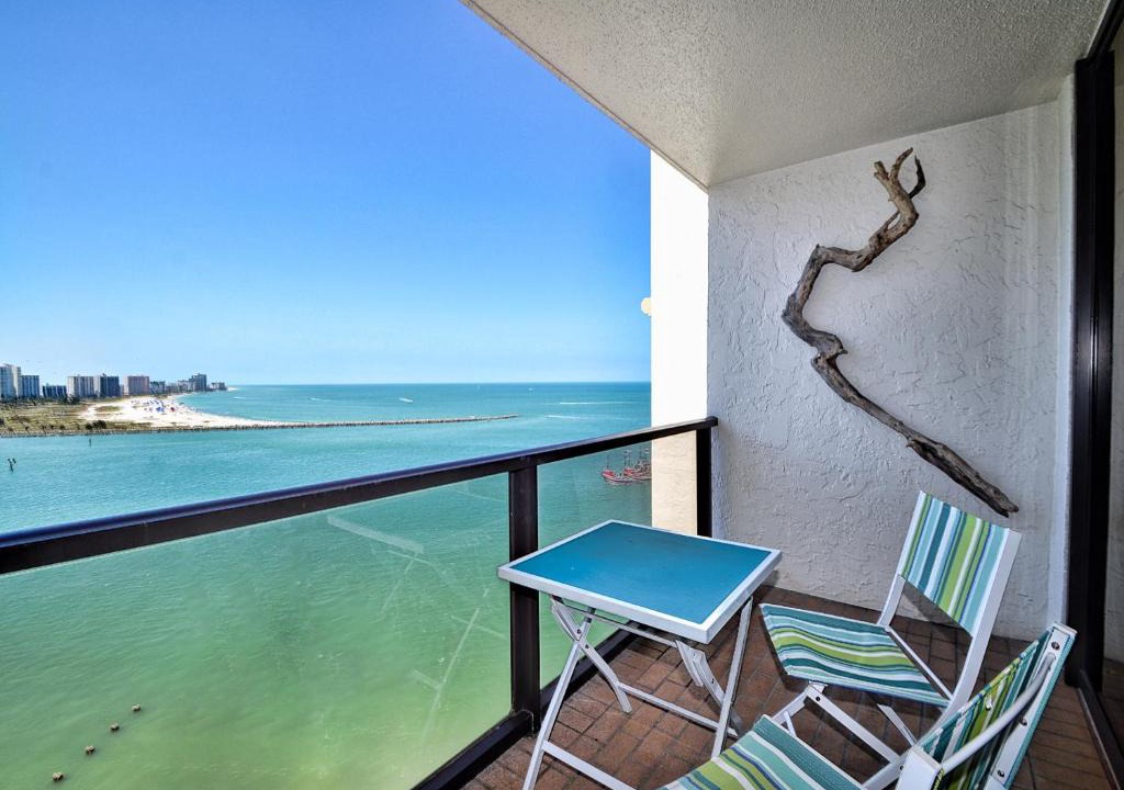 Clearwater Beach Apartment | 440 West 1404N 14th Floor Panoramic Water Views 23144
