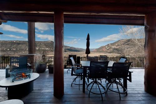 Durango House | 526 Alan Rd - Durango CO.