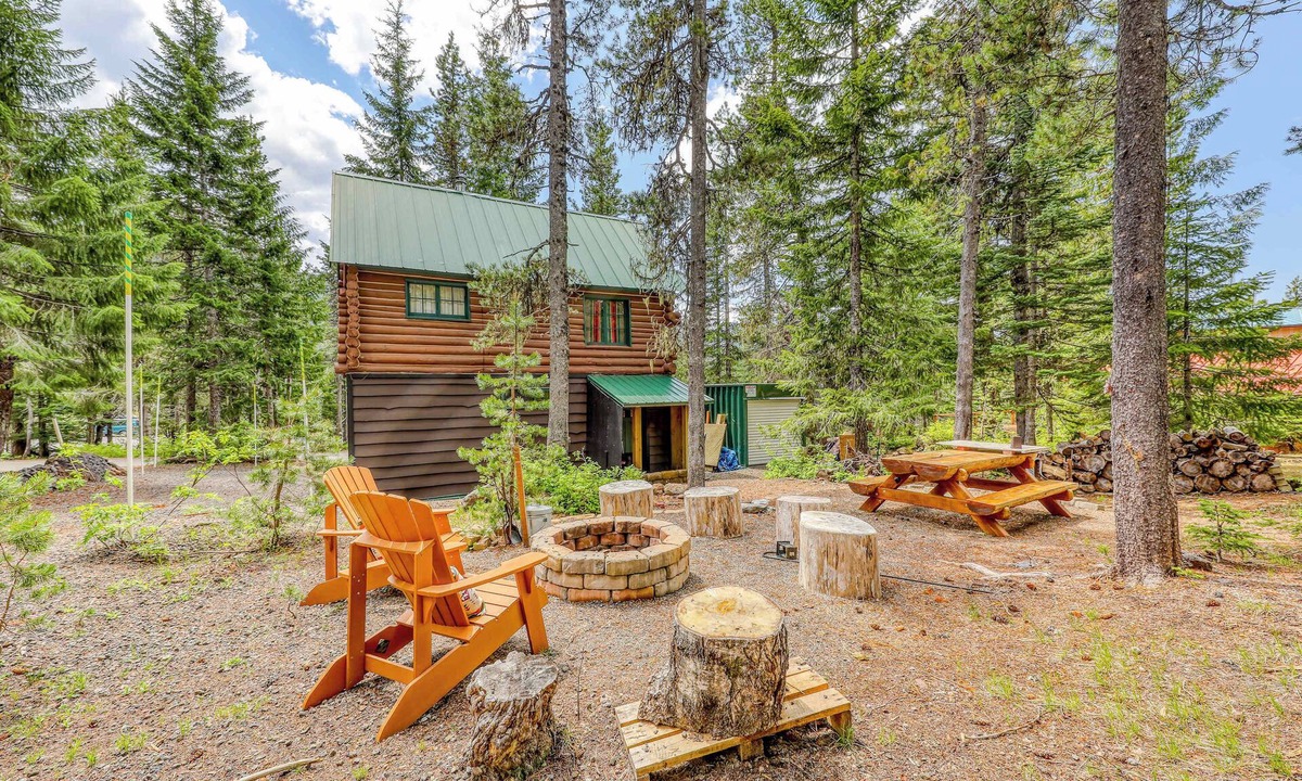 Government Camp House | Adorable studio with modern amenities - close to slopes & restaurants