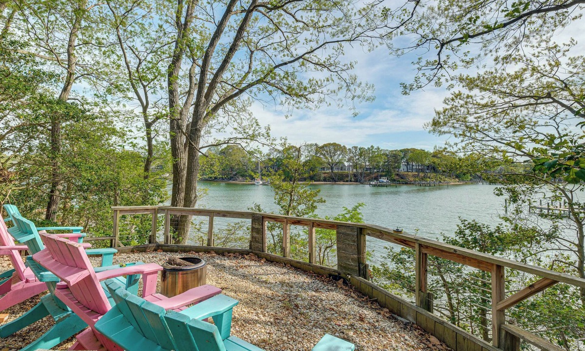 Lottsburg House | 'Almost Heaven' Coan River Waterfront Home & Dock