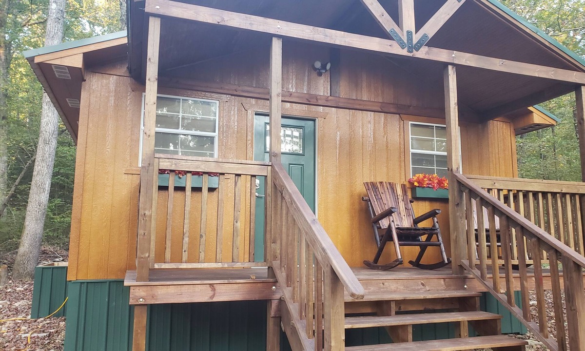 Mena Cabin | AMRock Cabin - Direct access to Ouachita National Forest and Wolf Pen Gap