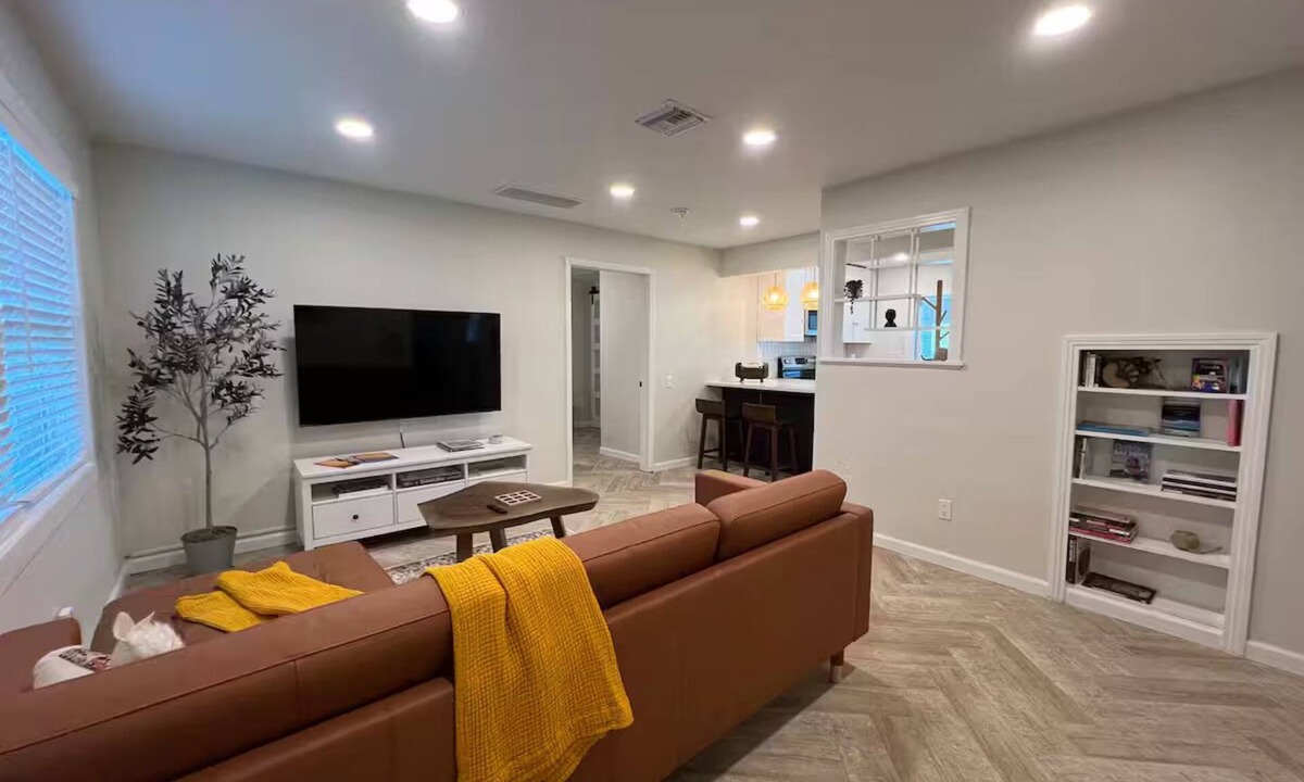 Clearwater House | Best house! Close to Dunedin and Clearwater beaches!
