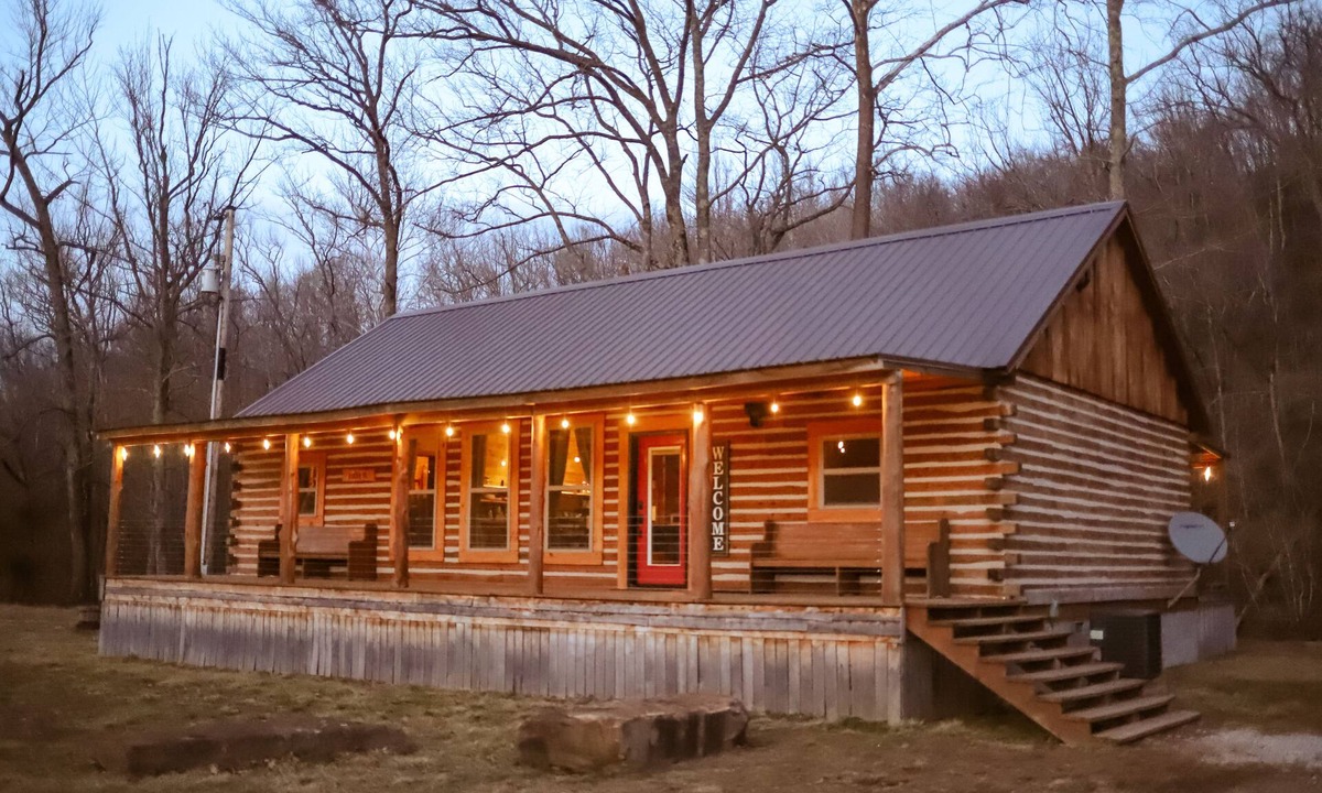 Combs Cabin | BUCKEYE Creekside Cabin Ride to the trails from the cabin