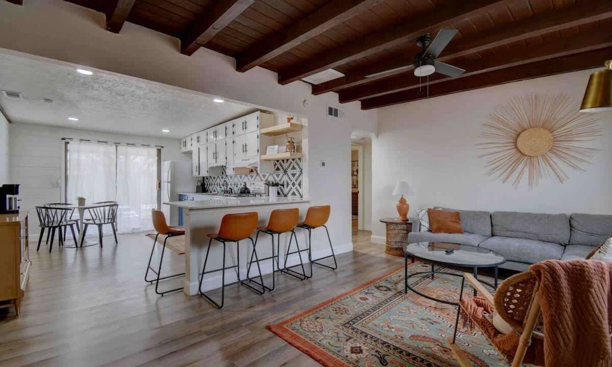 La Mesa House | Casa Charleston+HOT TUB+Pet Friendly+No Pet Fee!