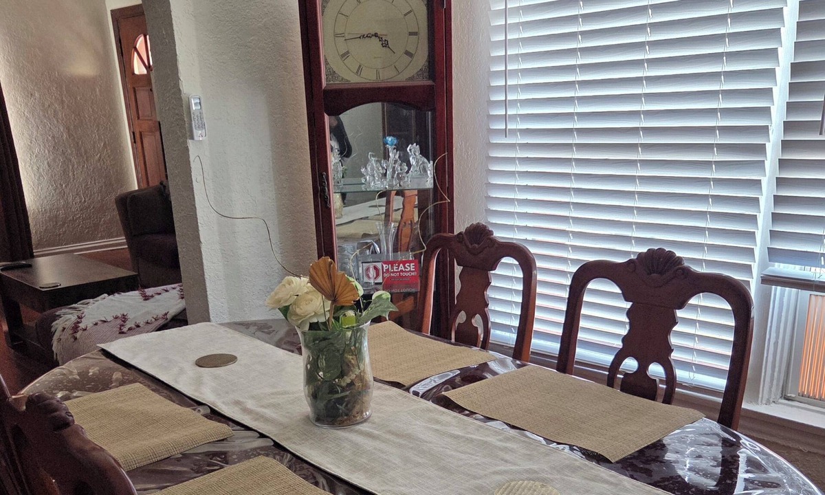 View Park-Windsor Hills Apartment | Charming, Cozy Casita!