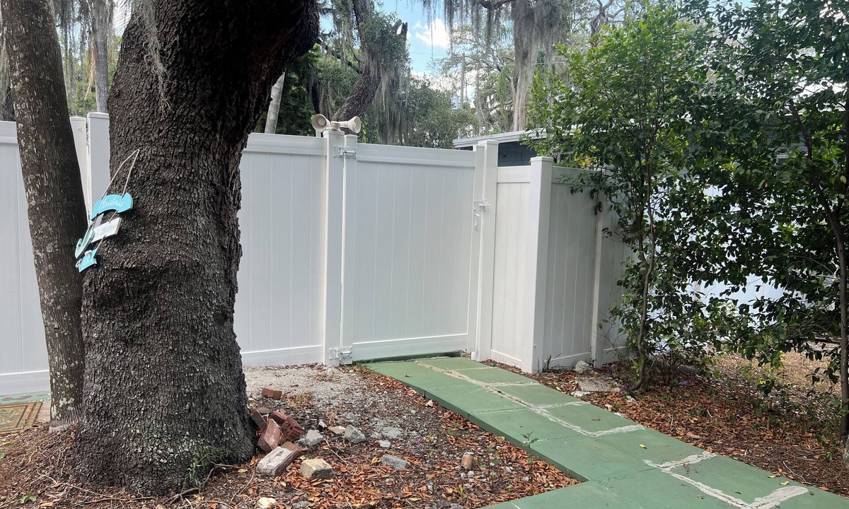 Temple Terrace Apartment | Charming 1-bedroom apartment in fabulous Tampa with AC
