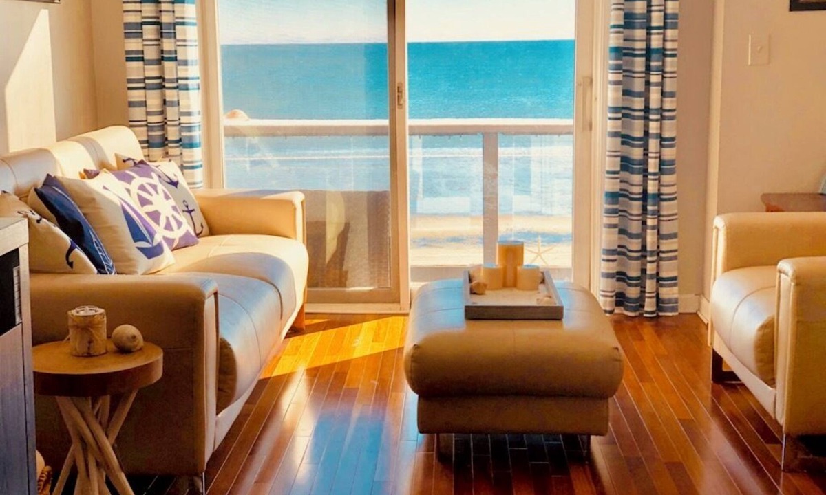Jefferson Condo | Charming 2-bedroom condo with WiFi and AC in awesome Old Orchard Beach