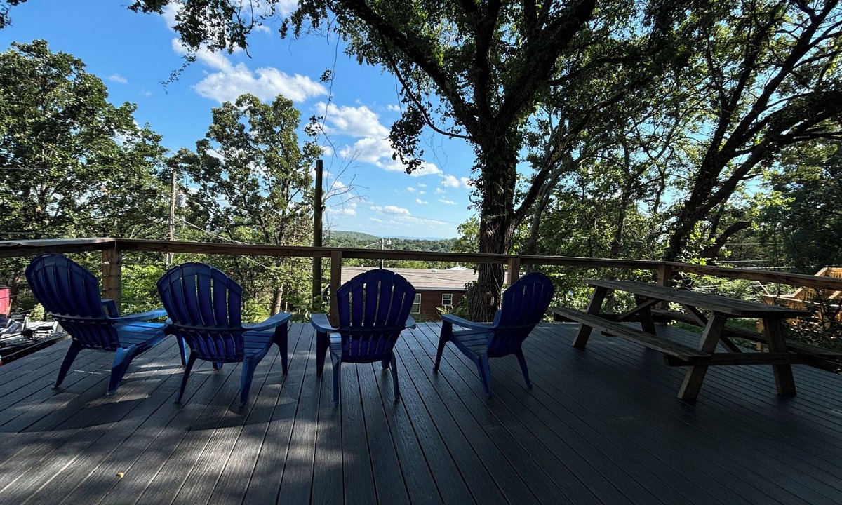 Paradise Hill Cottage | Charming cottage near Paradise Hill, Strayhorn Marina and Illinois River
