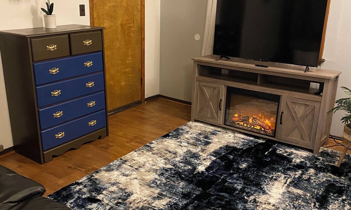 Bridgeport Apartment | Charming Cozy Compact Studio- free street Parking- McCormick-Chinatown-RateField