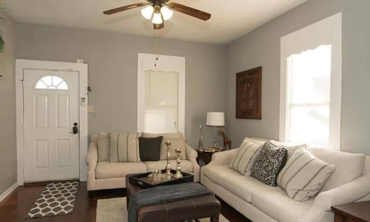 Eastside Promise Neighborhood House | Charming Historic home in Downtown San Antonio, close to all major attractions.