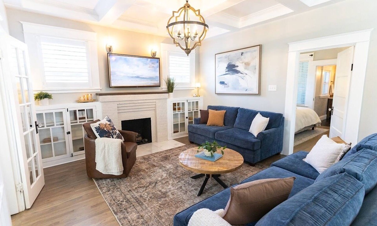Bayshore Gardens House | Charming home in the heart of South Tampa, two blocks from Bayshore with pool