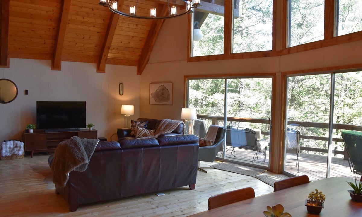 Sacramento Cabin | Cloudcroft Hideaway - No Neighbors, Just Nature! Modern Cabin Vibe and SAUNA!