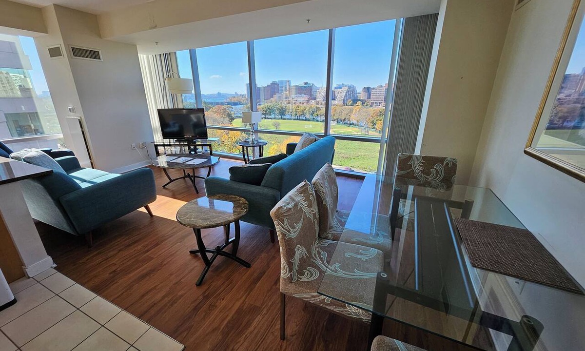 West End Apartment | Comfortable 2BR/2BA by MGH, Ideal for Families, River Walk, Gym, Laundry in Unit