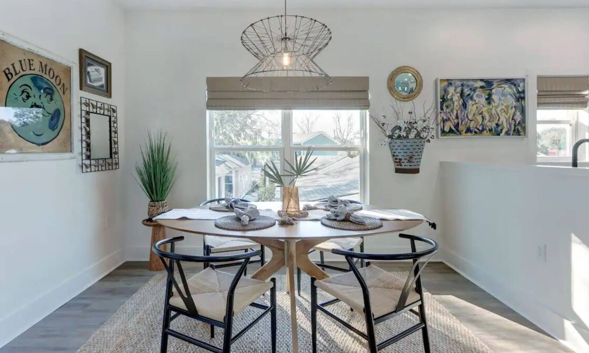 Thunderbolt Cottage | Cotton Bleu at The Village on The Bluff