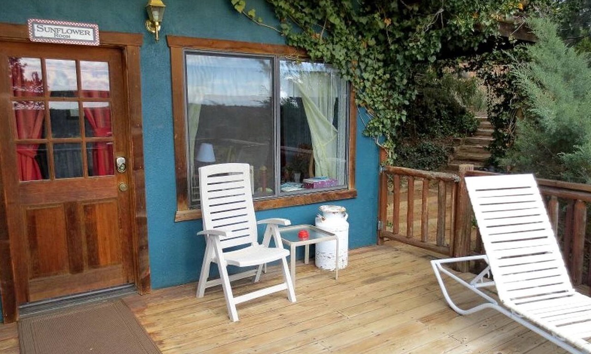 Diamond Valley Cabin | Cozy Vacation Accommodation with Stunning Views near Prescott, Arizona