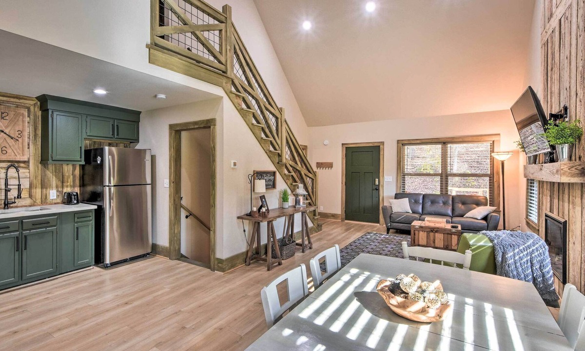 Williamstown House | Creekside Craftsman Retreat in North GA Mountains!