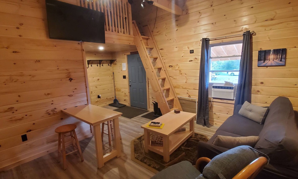 Jackman Cabin | Custom built tiny home/cabin in Jackman WITH DIRECT TRAIL ACCESS ON POWERSPORTS