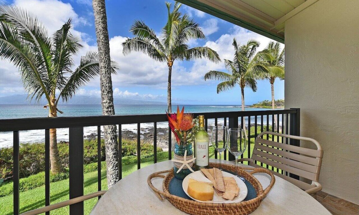 Napili Condo | Direct OceanFront Studio w Amazing Views Pool, Steps to Beach-Napili Shores I270