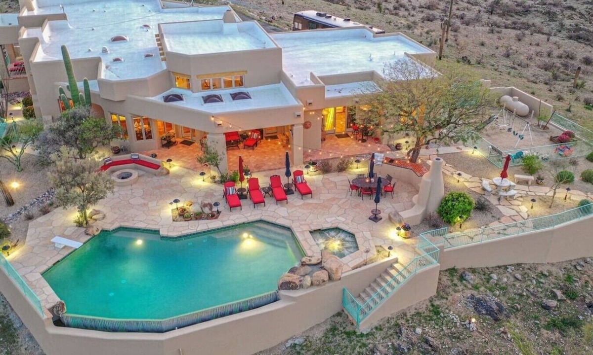 Cave Creek House | Double D Ranch- Heated Pool, Hot Tub & Endless Views!