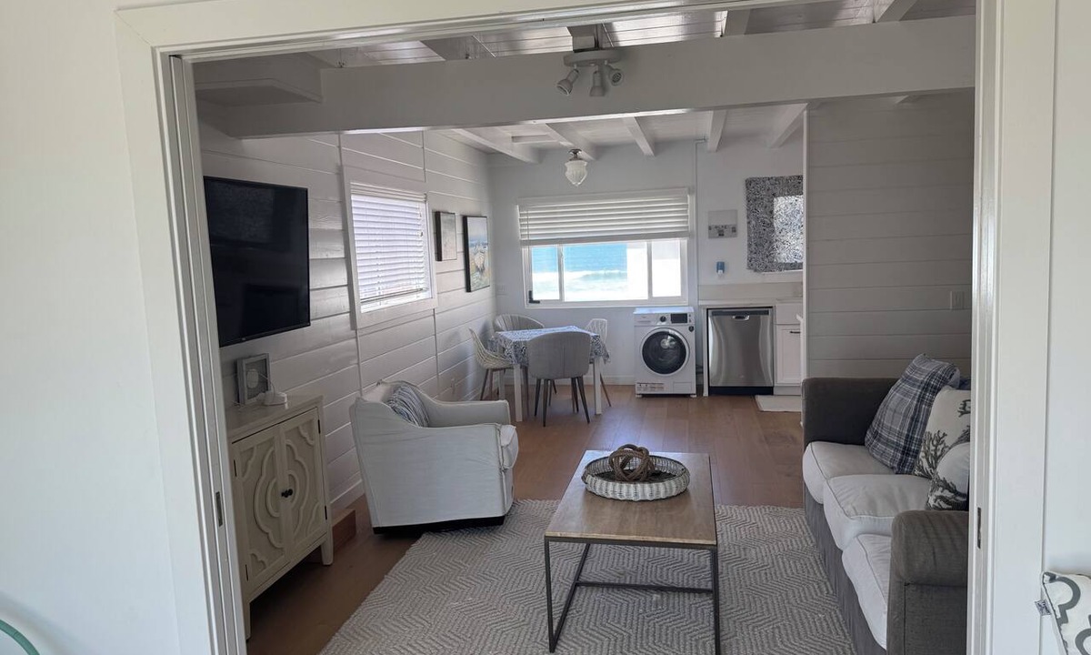 Imperial Beach Apartment | Family Beachside Haven: 2BR + Twin Room -2 Full Baths -Steps to Surf