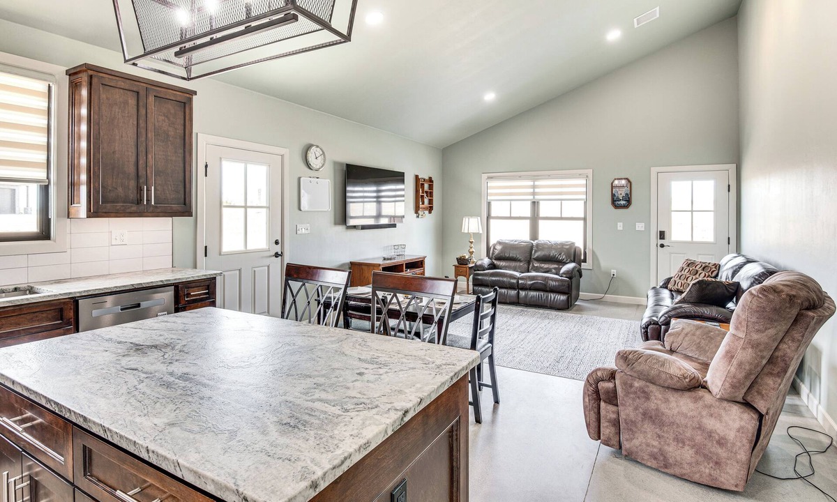 Ponca City Apartment | Family-friendly Apt w/Lake Views in Ponca City!