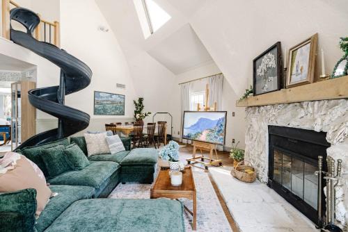 Payson House | Forest-View 'Foxwood Cottage' in Star Valley!