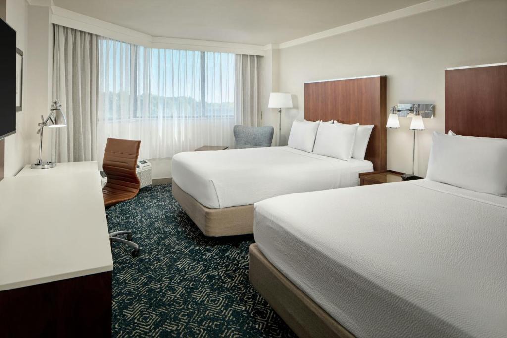 North Chesterfield Hotel | Four Points by Sheraton Richmond