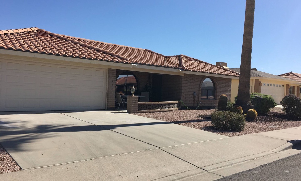 Sunland Village East House | Fully Equipped Greco Roman Retreat in a Vacation Resort in Mesa Pet Friendly.
