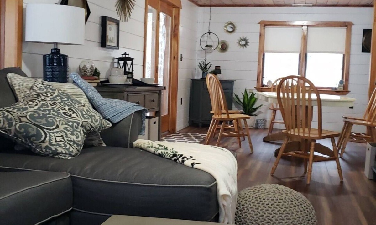 Lucerne-in-Maine House | Gathering Home on Phillips Lake en route to Acadia-New Heat pumps