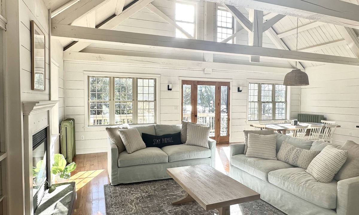 Rockport House | Gorgeous new mid-coast listing! Large, family friendly home, perfect location!