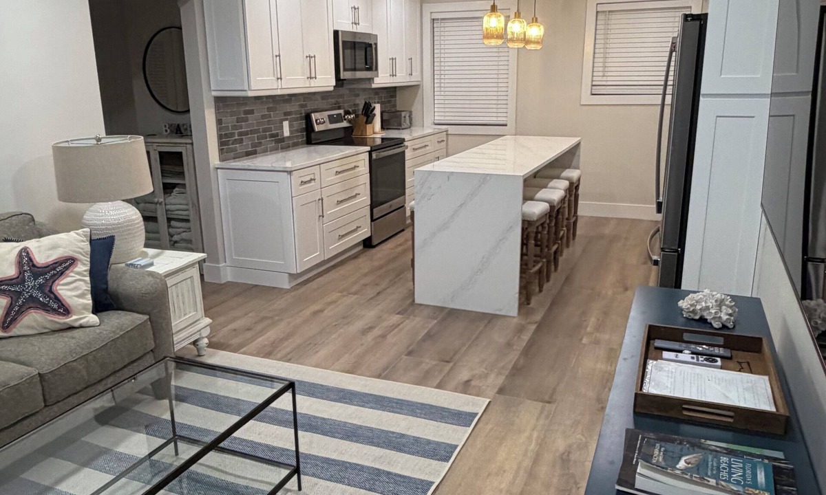 St. Pete Beach Condo | Ground Floor Poolside Condo St. Pete Beach - 2021's Top Beach in USA
