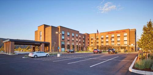 Hood River Hotel | Hampton Inn & Suites Hood River
