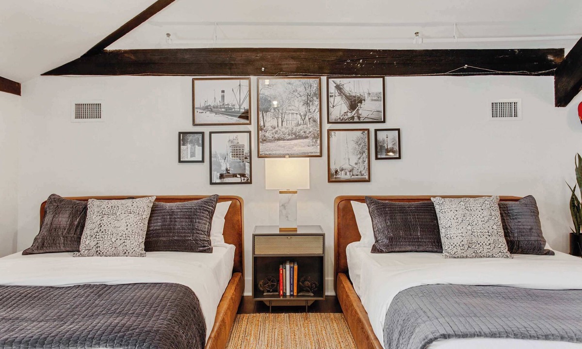 Historic District - North Condo | Historic Downtown Building Buyout | Nightlife
