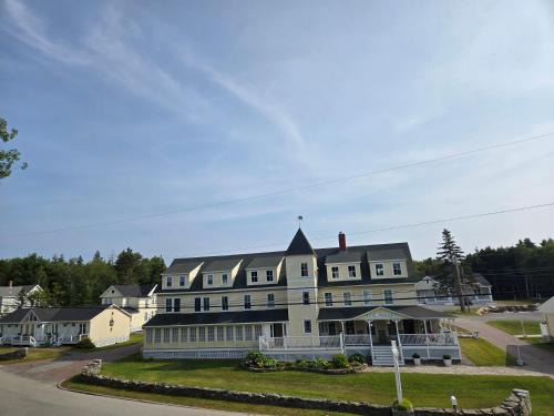 Pemaquid Point Hotel | Hotel Pemaquid