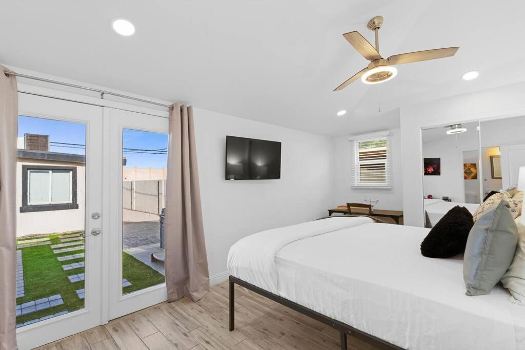 Evans Churchill Apartment | Hummingbird Harmony House with BBQ and Hot Tub in Downtown Phoenix