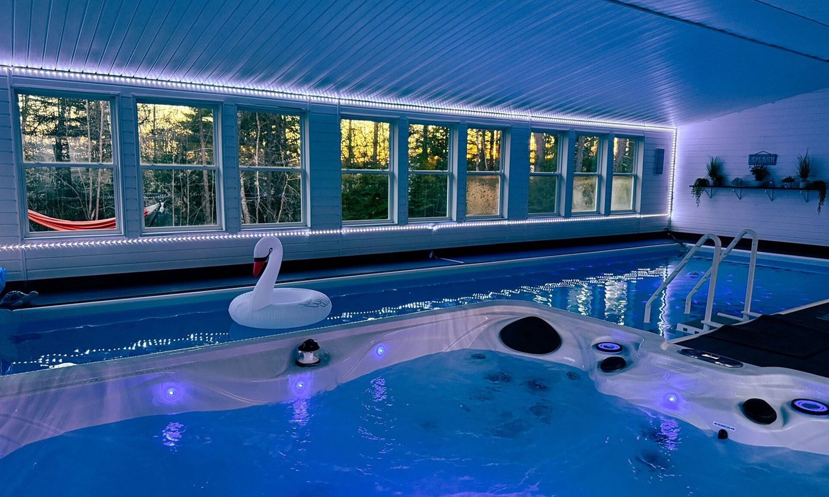 Lamoine House | Indoor Pool*Hot Tub*Sauna*Game Room*Near Acadia