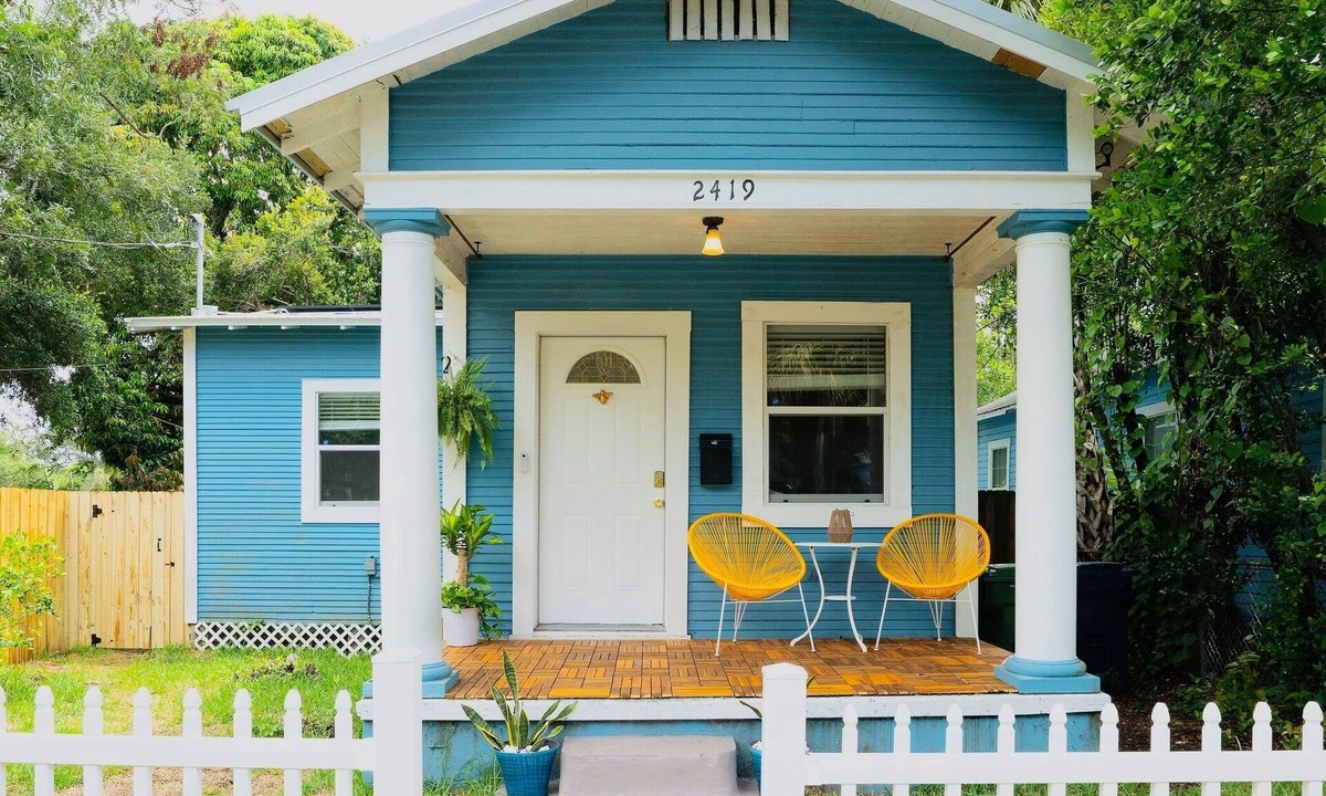Ybor City House | -La Casita de Belen-Bungalow in Ybor City!1Mile