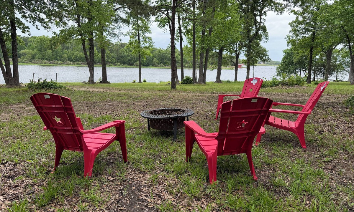 Alba Cabin | Lake Fork Waterfront -2 bedroom cabin with cozy modern comfort-Boat Ramp/Dock