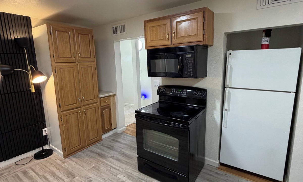 Camp Verde House | Large Camp Verde Sleeps 14 Pet, family friendly!