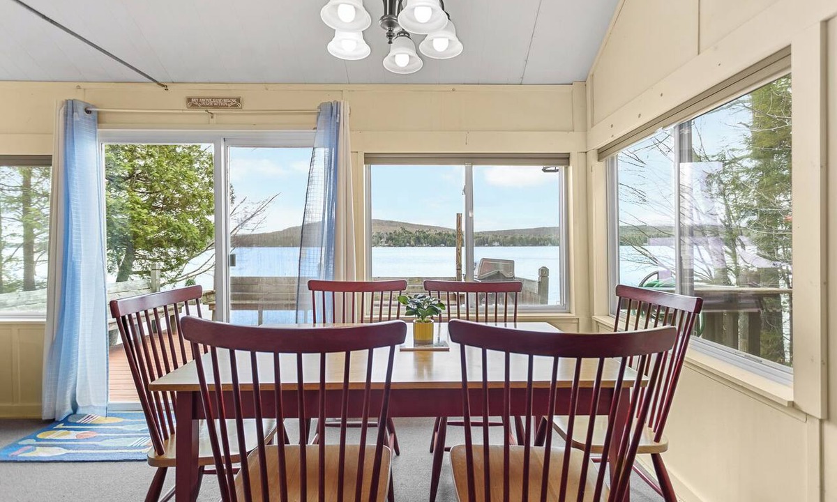 Otis House | Lazy Daze Beech Hill Pond - New! Waterfront Camp