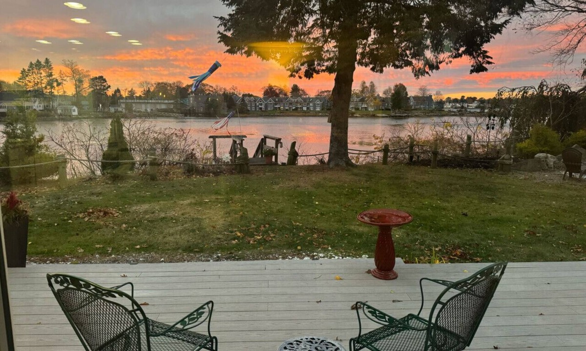 Boothbay Harbor House | Lovely Home On the Water within Walking Distance Of Town