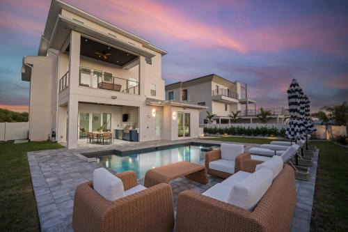 Cocoa Beach House | Luxury Cocoa Beach Oceanview Beach House Heated Private Pool, Spa & Beach Access Sleeps 12