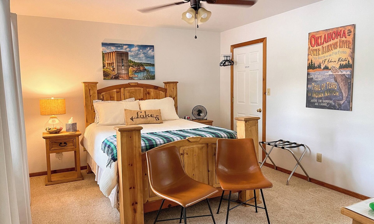 Gore Cabin | Maggie May @ Tenkiller - 2 minutes to boat ramp & state park!