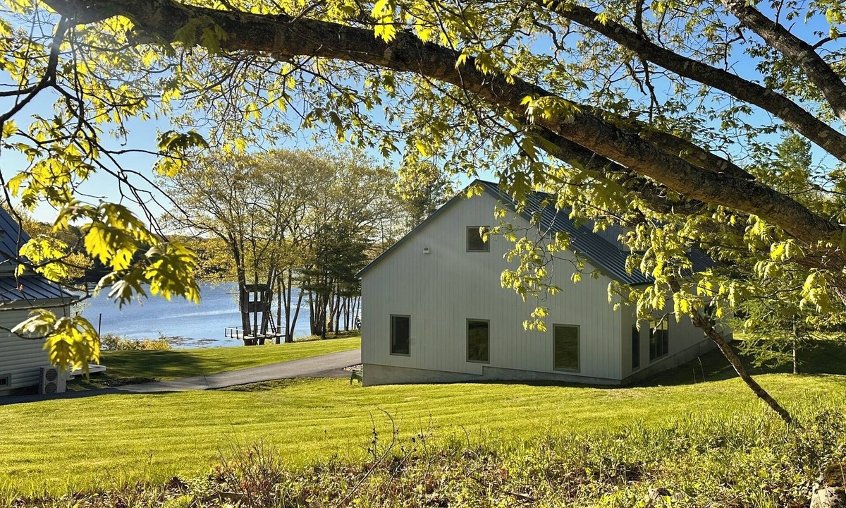 Penobscot House | Magical Home & Setting on Reversing Falls. Kayaks, Recreation, Beauty & FUN!