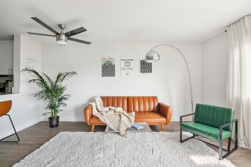 University City Apartment | Modern 1BD in La Jolla Mountain City Views Free Parking