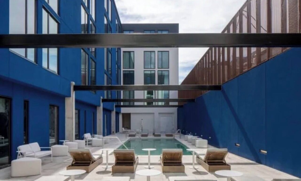 Historic Ybor Apartment | Modern Cozy Tampa Studio Near Ybor City & Downtown