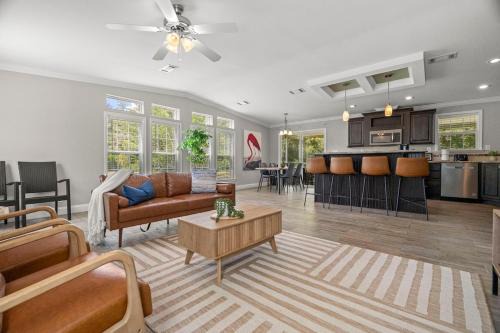 Wesley Chapel House | Modern Home On Gated 4 Acre plus Nature Sanctuary
