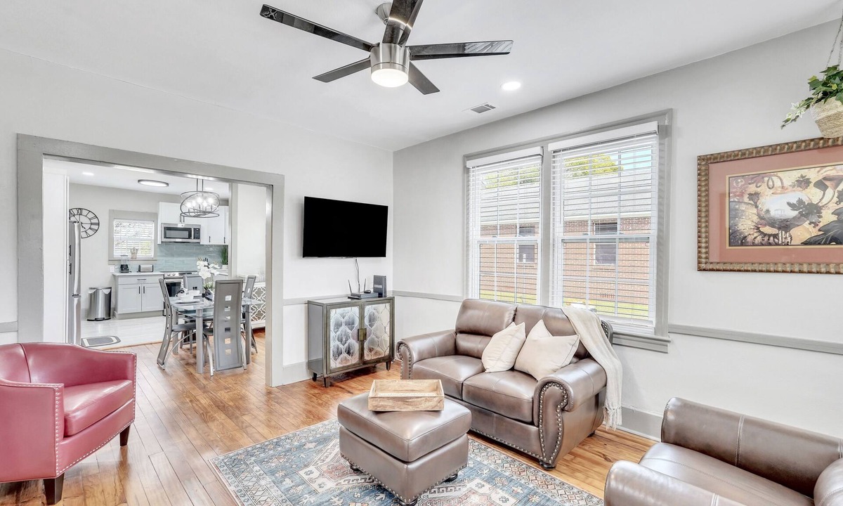 Midtown House | Modern & Private Savannah Retreat Near Riverfront!