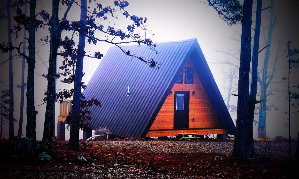 Bonnerdale Cabin | Mountaintop cabin 15 minutes from Hot Springs, AR - Perfect for a getaway